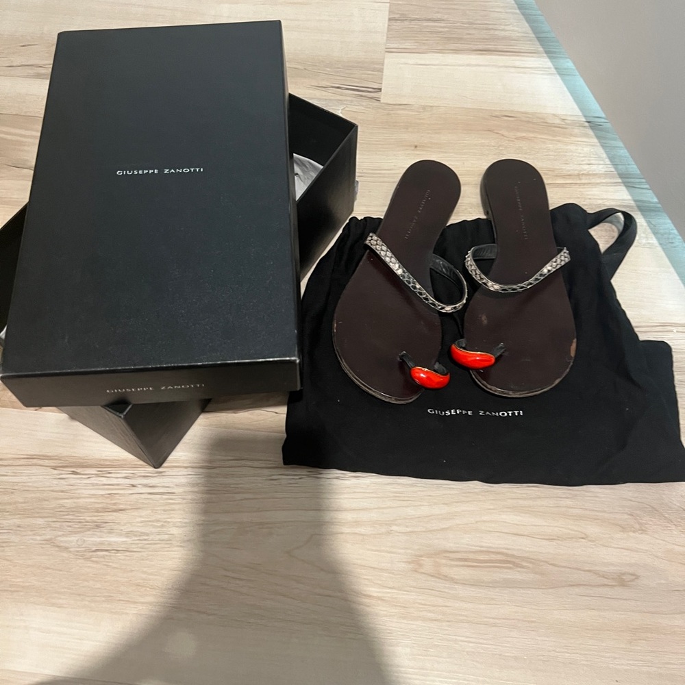 Giuseppe Zanotti slipper size 37.5